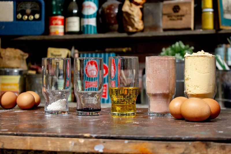 Eggoljetempera laserende maling